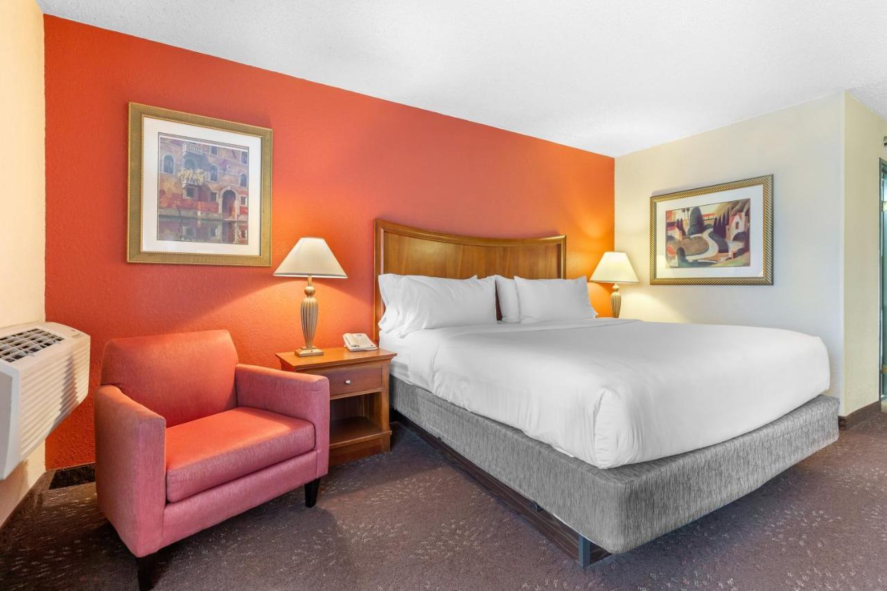 Holiday Inn Express Chicago-Downers Grove By Ihg Luaran gambar