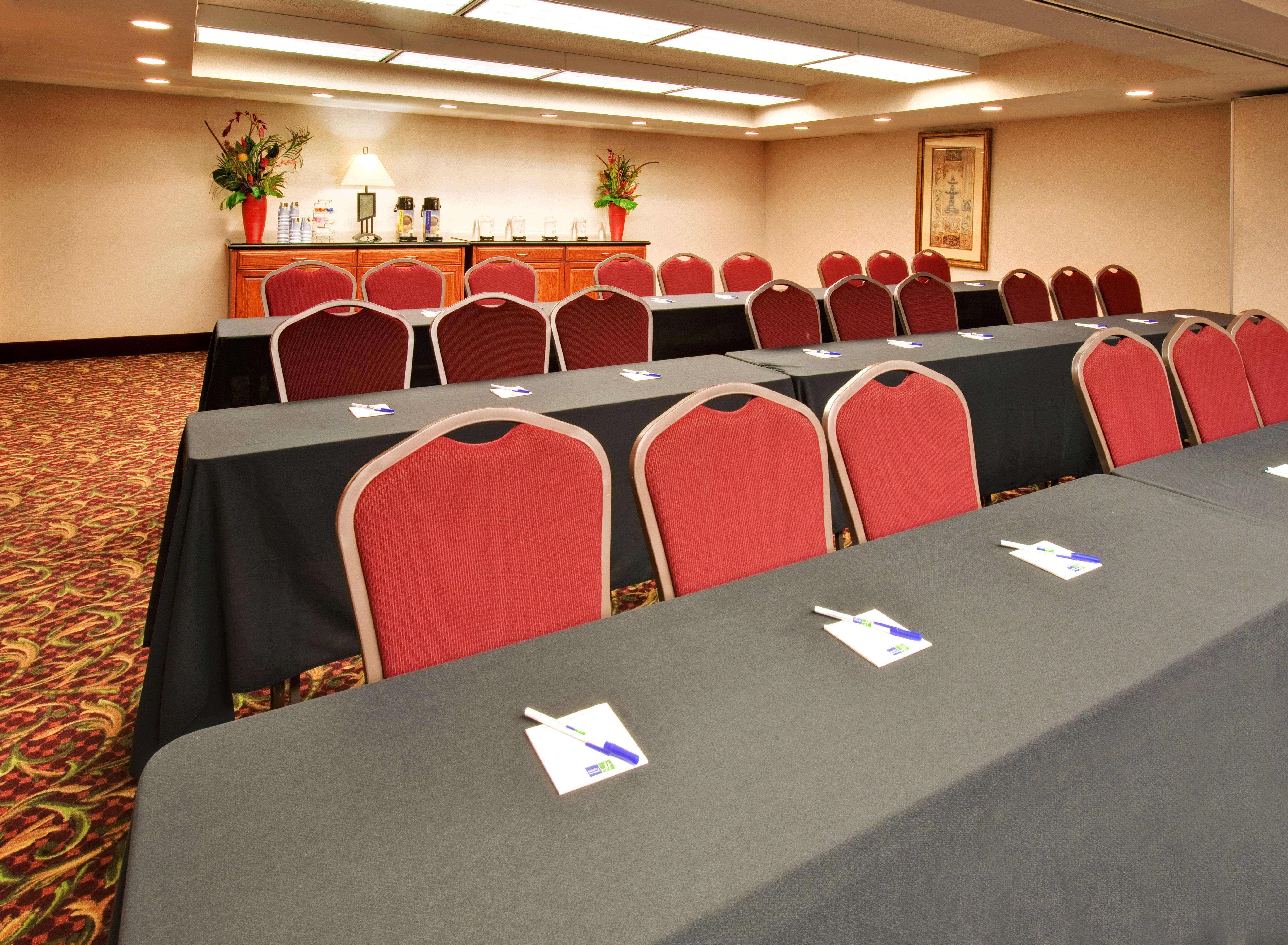 Holiday Inn Express Chicago-Downers Grove By Ihg Kemudahan gambar