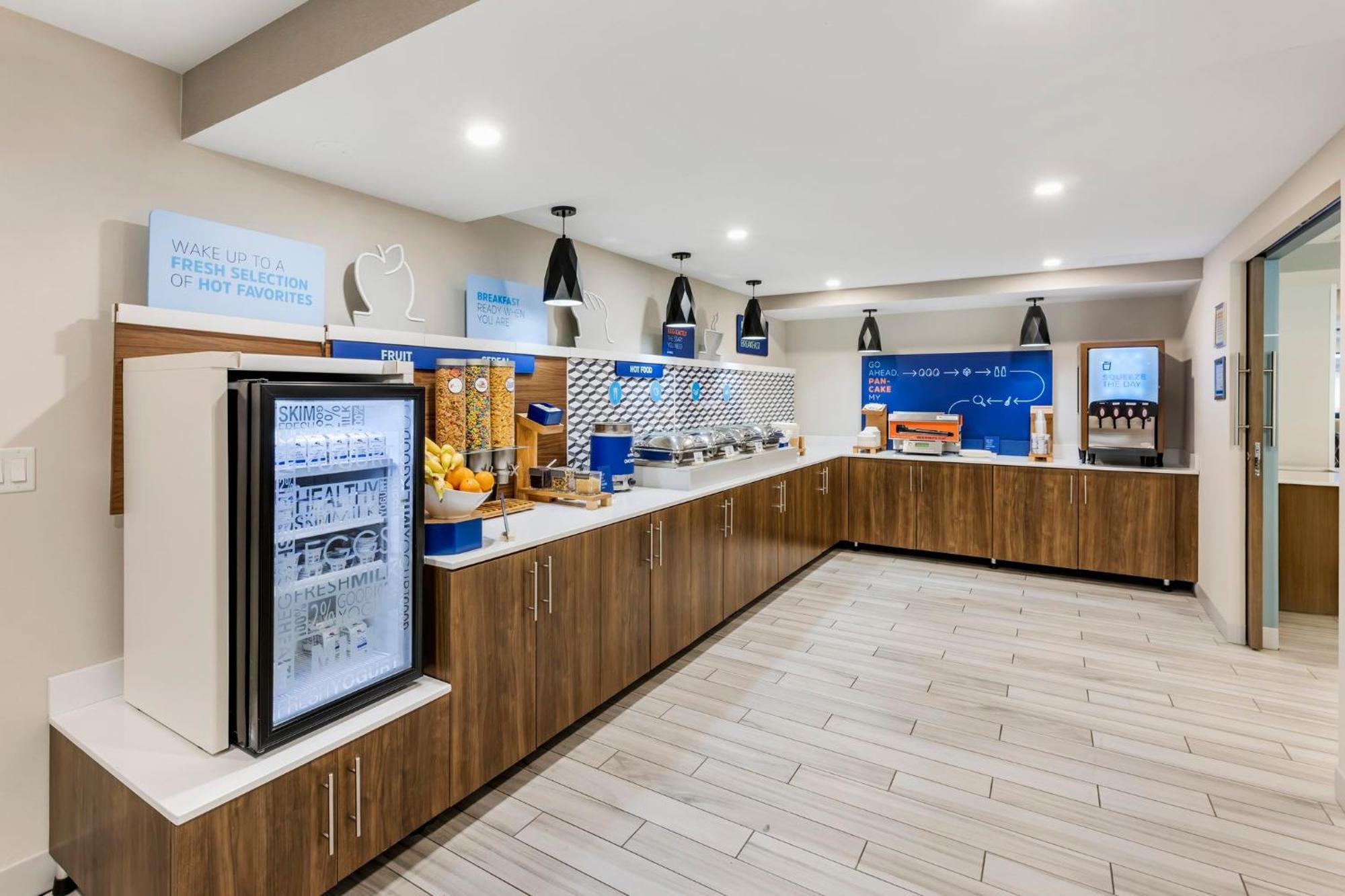 Holiday Inn Express Chicago-Downers Grove By Ihg Luaran gambar