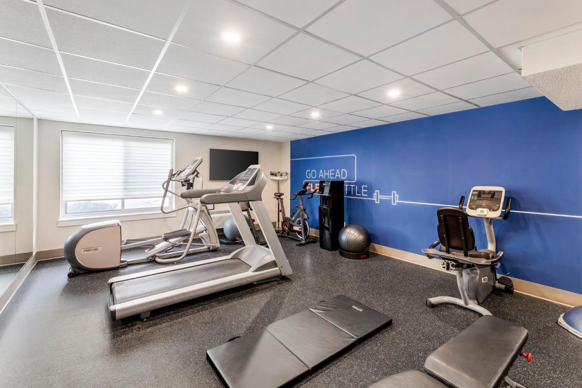 Holiday Inn Express Chicago-Downers Grove By Ihg Luaran gambar